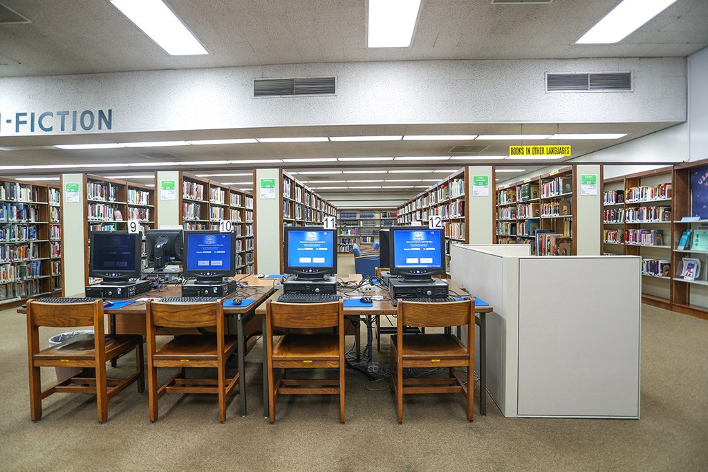 montebello library computers