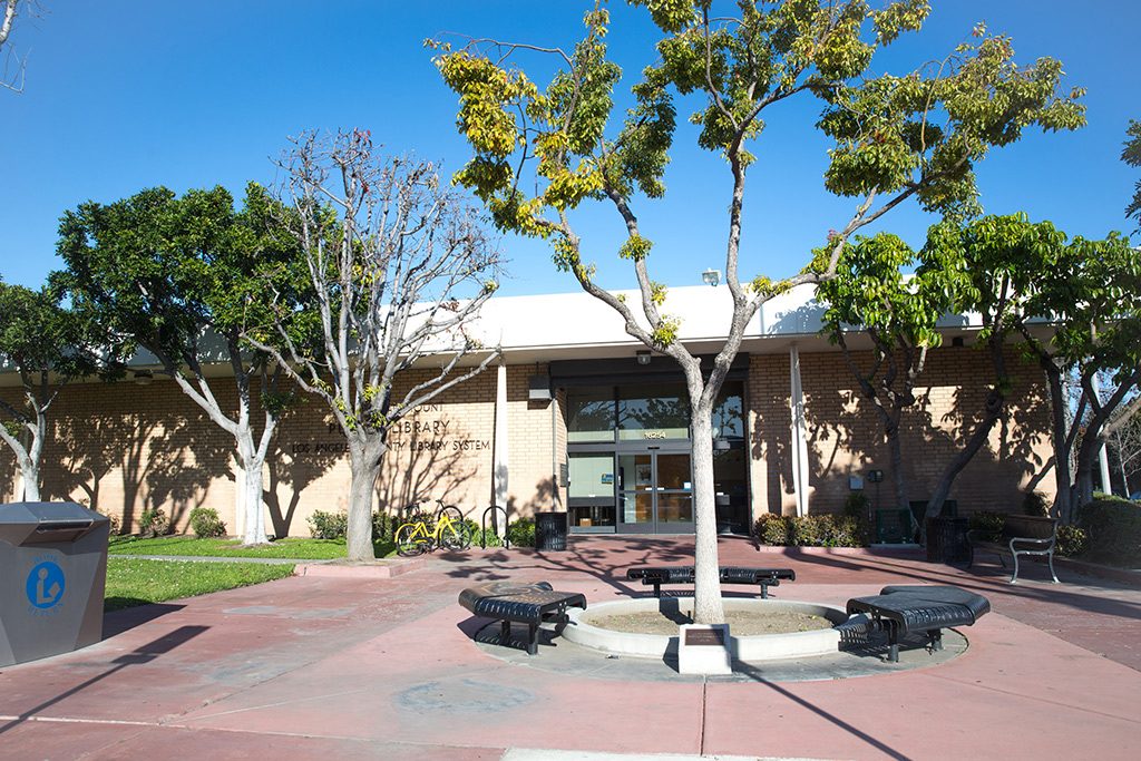 paramount library outside view