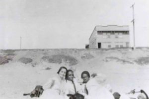 Guests relax at Bruce's Beach (Courtesy of the Miriam Matthews Photograph Collections, Library Special Collections, Charles E. Young Research Library, UCLA.)