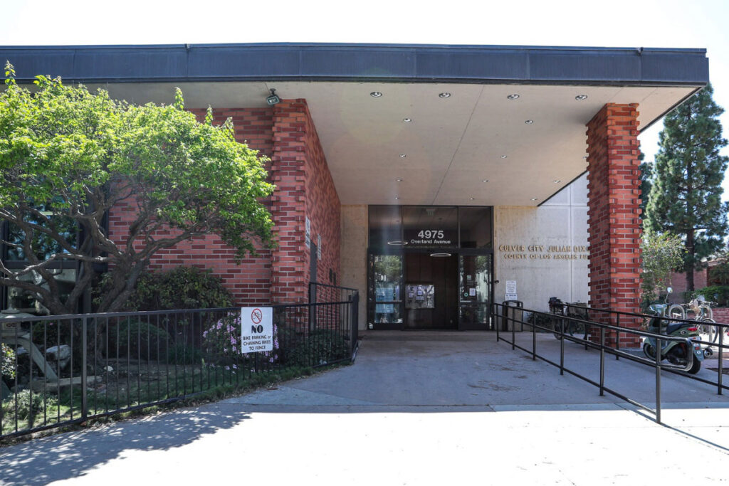 Entrance to Culer City Library