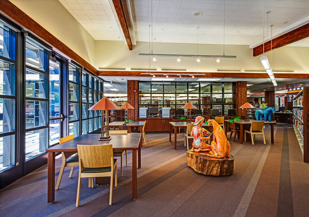 Reading and working area at Topanga Library