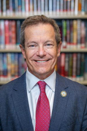 LA County Library Commissioner David Lesser