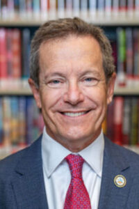 LA County Library Commissioner David Lesser
