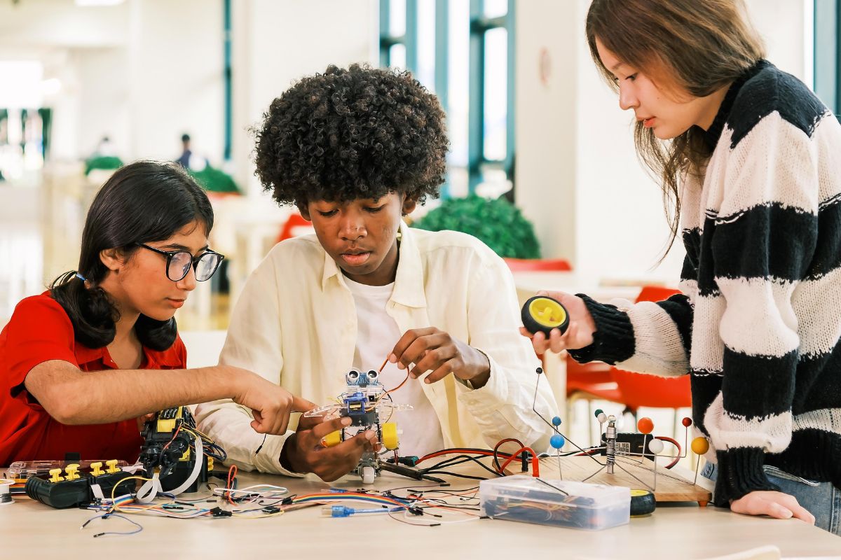 teens doing robotics