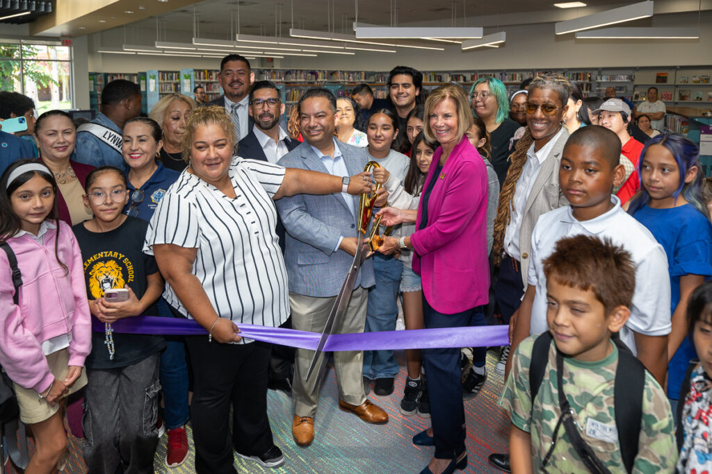 Lynwood Library Reopening Ceremony with Supervisor Janice Hahn and Library Director Dr. Skye Patrick . (Photo by Michael Owen Baker)