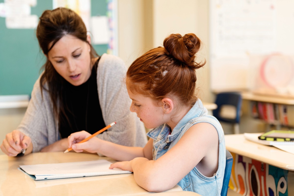 tutor and child student